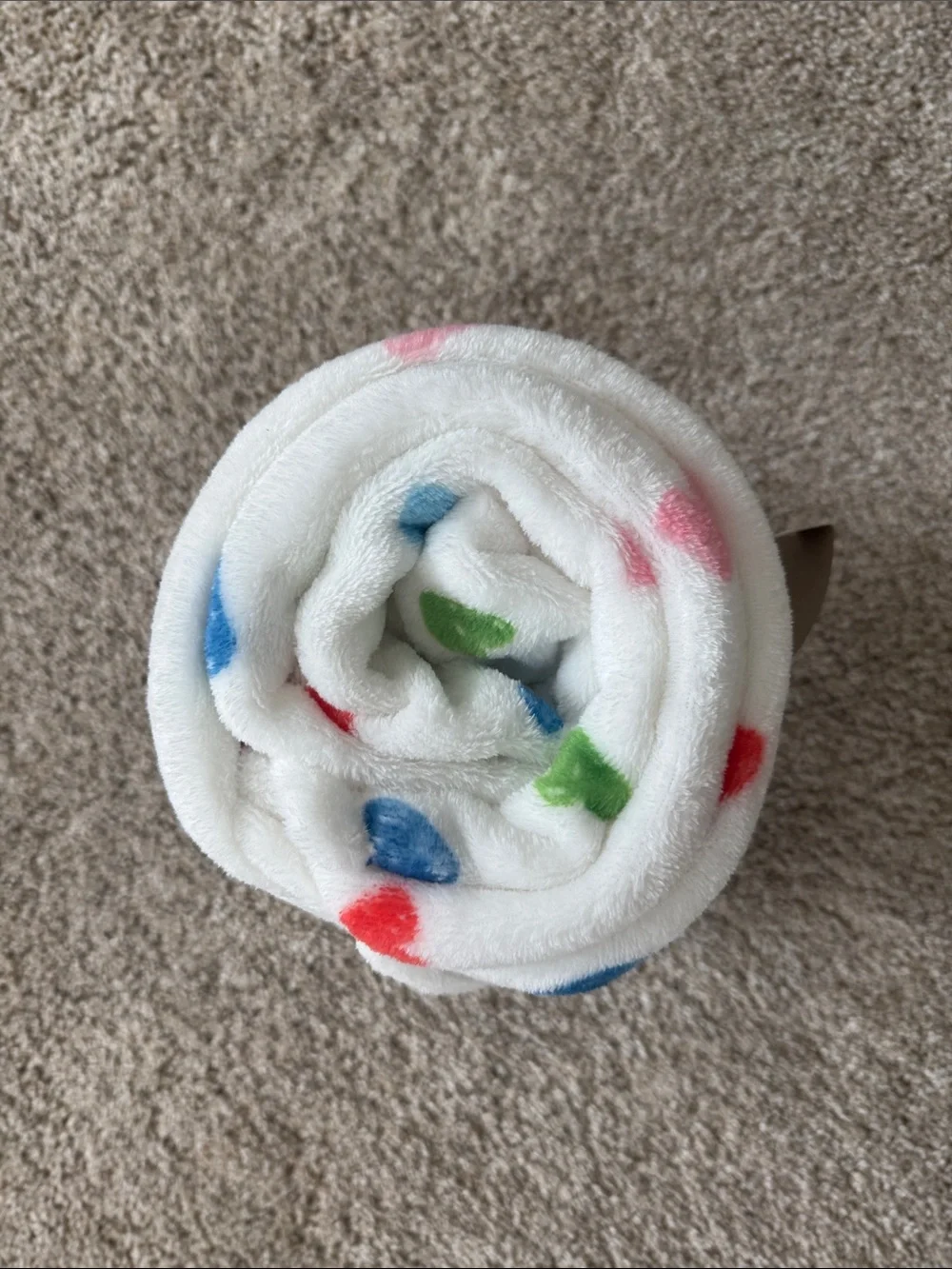 Novelty Recycled Printed Hearts Plush Throw Blanket